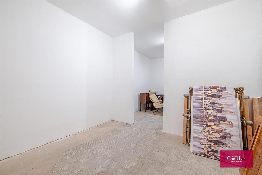 41 Lisleen Road South