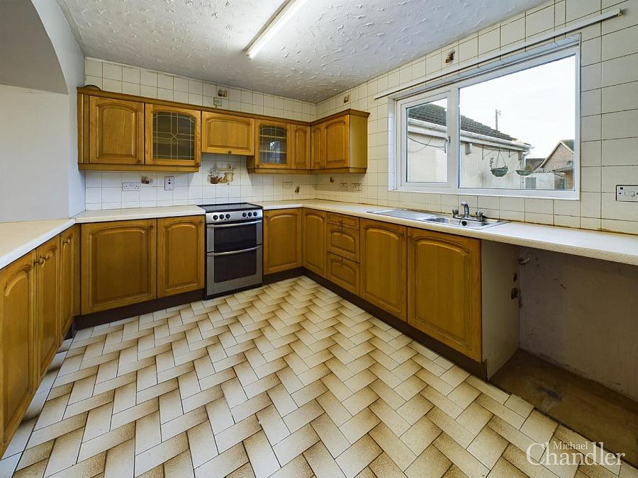 40 Hillmount Drive