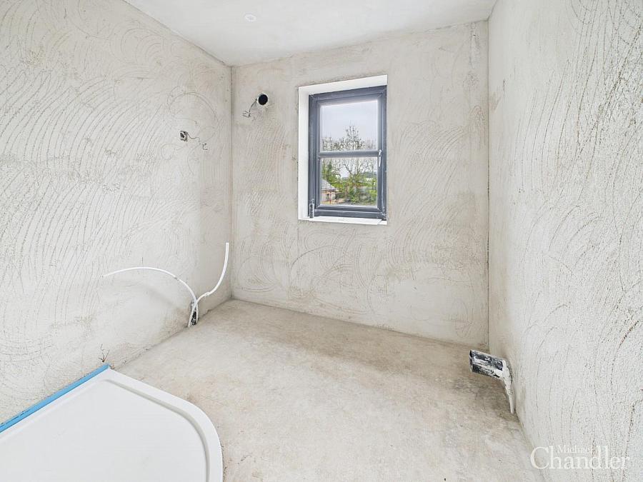 38a The Brae