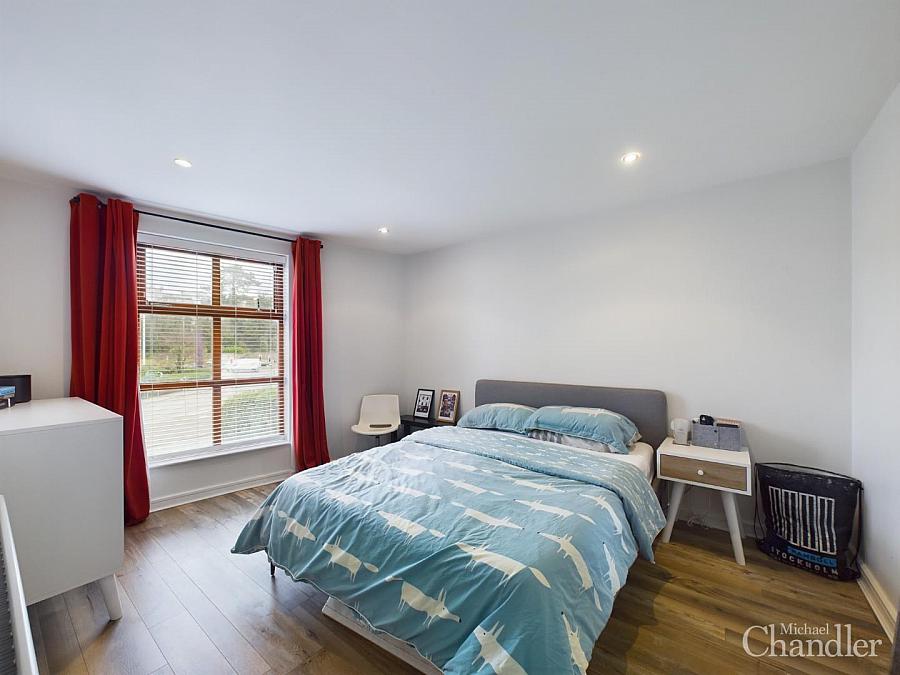 4 Foresthill View