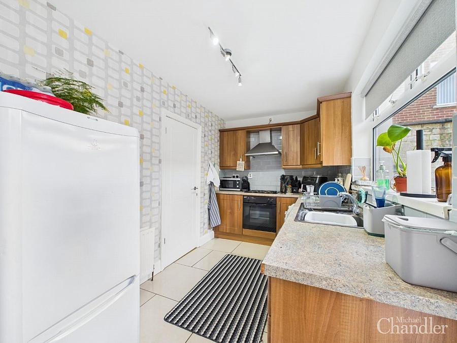 9 Glenhoy Drive