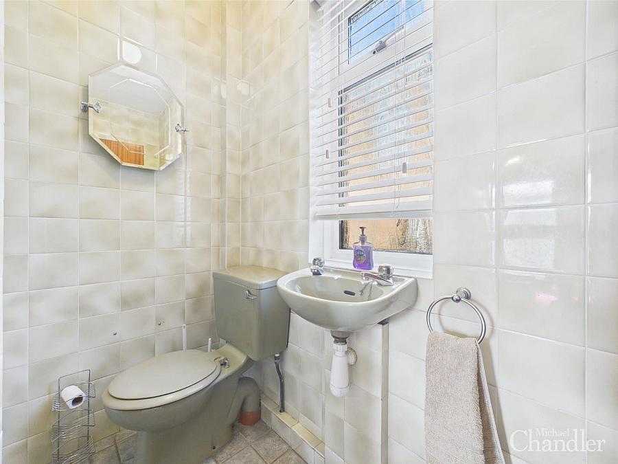 35 Glenholm Crescent