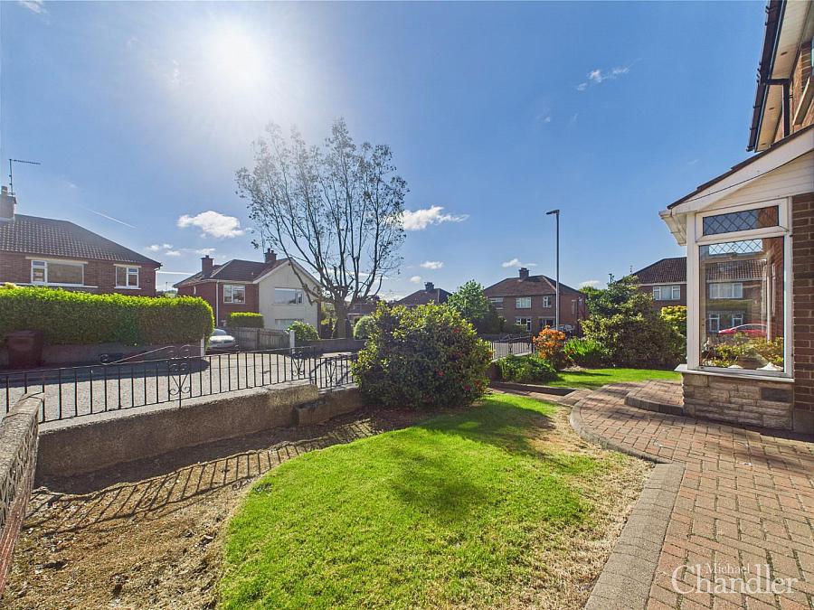 35 Glenholm Crescent
