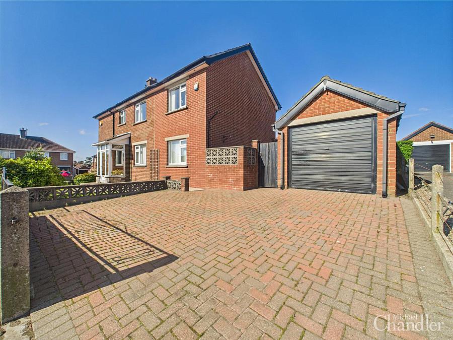 35 Glenholm Crescent