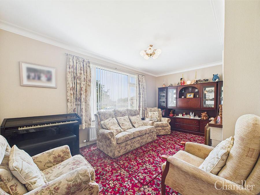 35 Glenholm Crescent