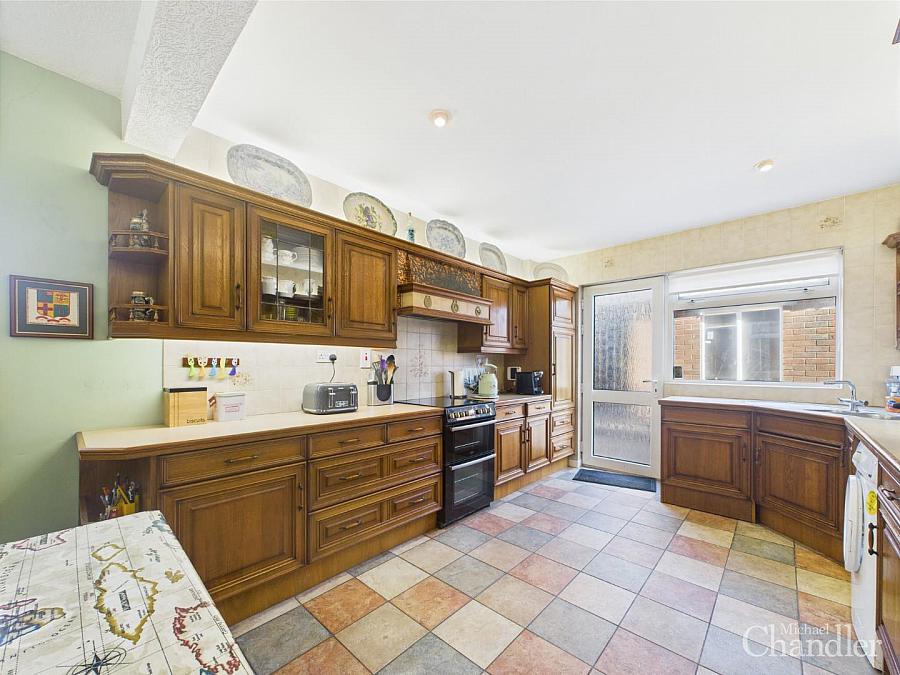 35 Glenholm Crescent