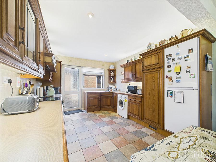 35 Glenholm Crescent