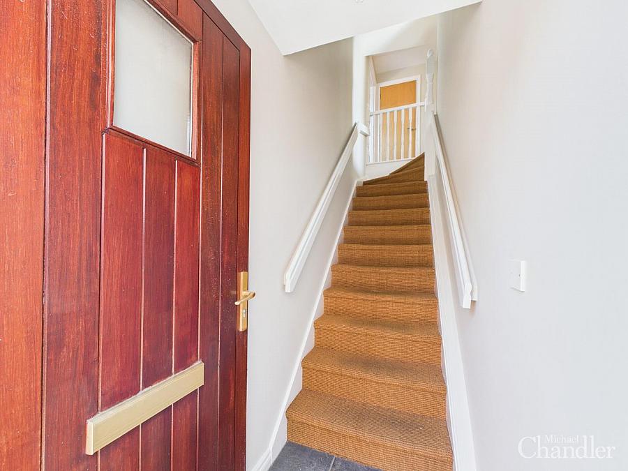 12 Redwood Lane
