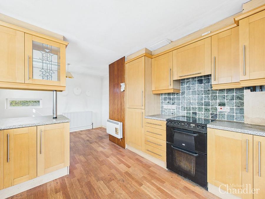 3 Myrtledene Road
