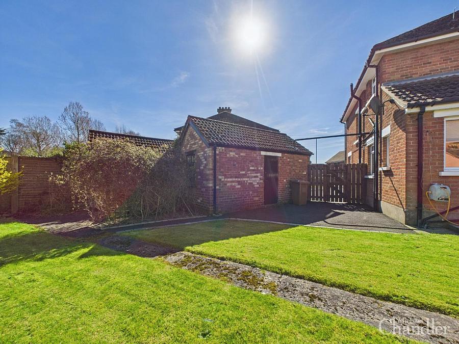 46 Glendale Park
