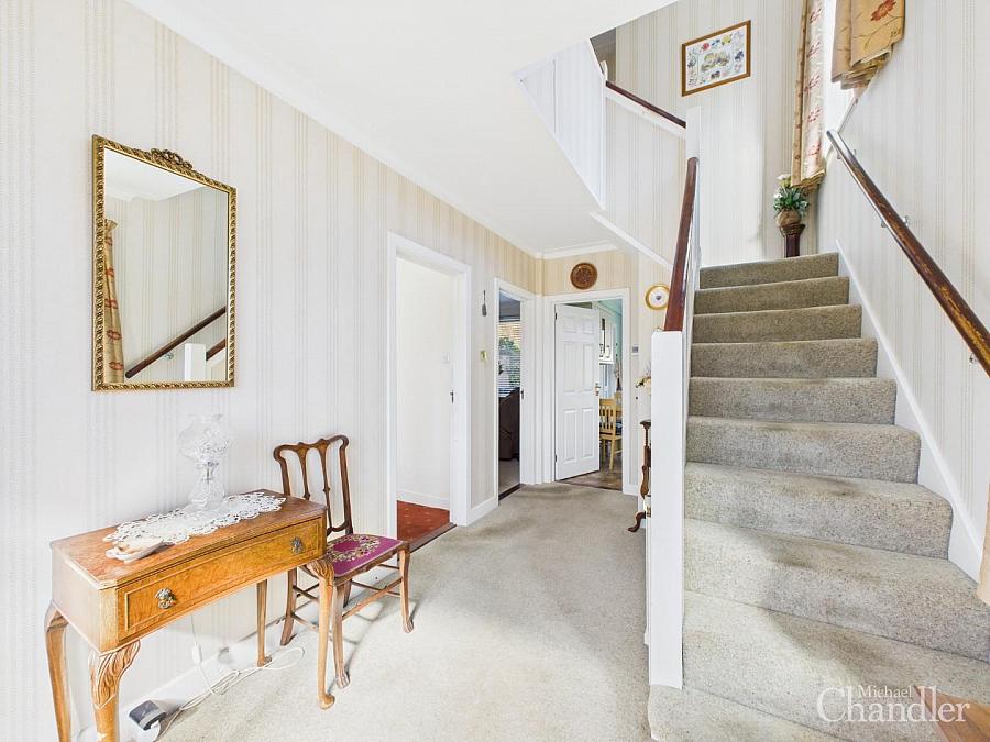 46 Glendale Park