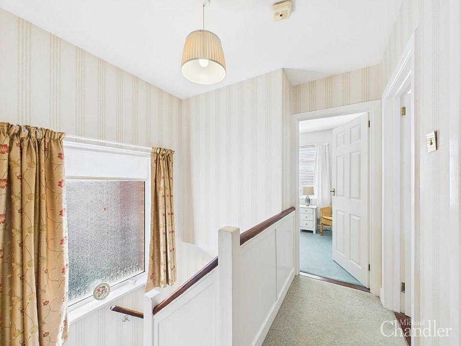 46 Glendale Park