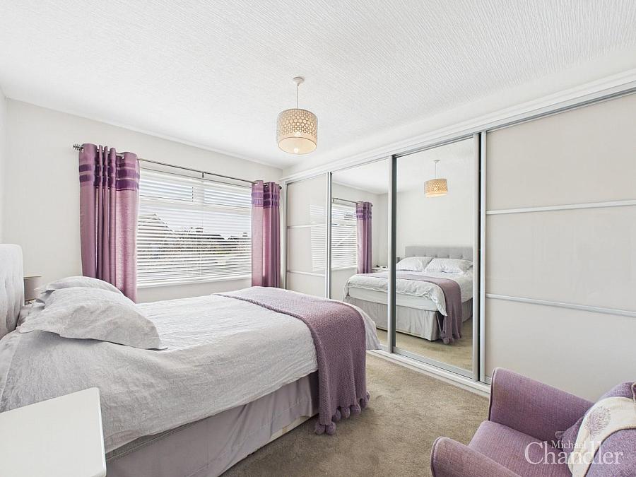 46 Glendale Park