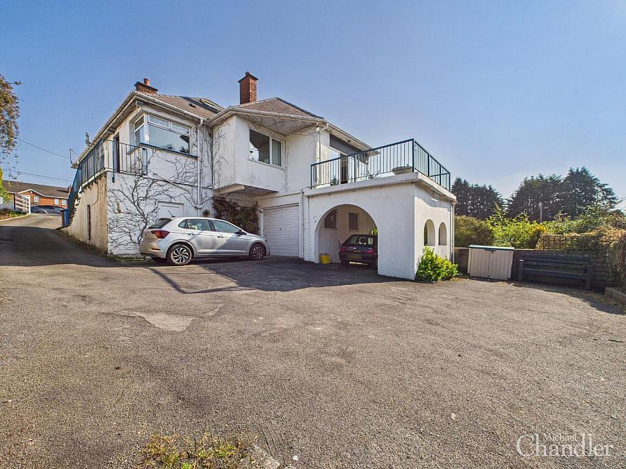 31 Church Road