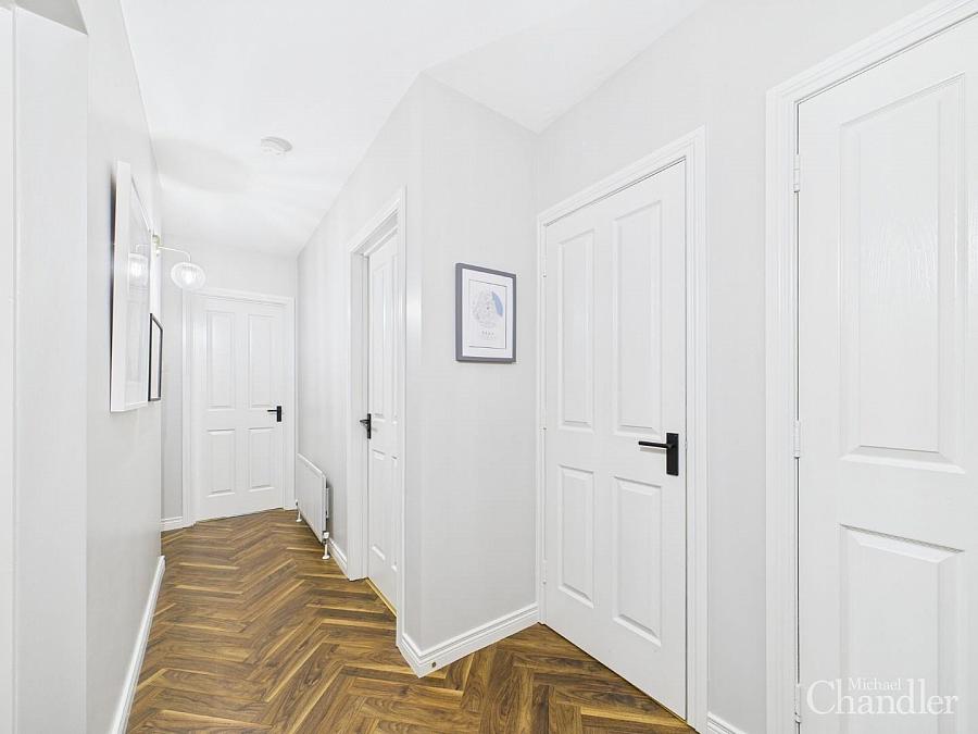 Apt 2 16 Annadale Avenue