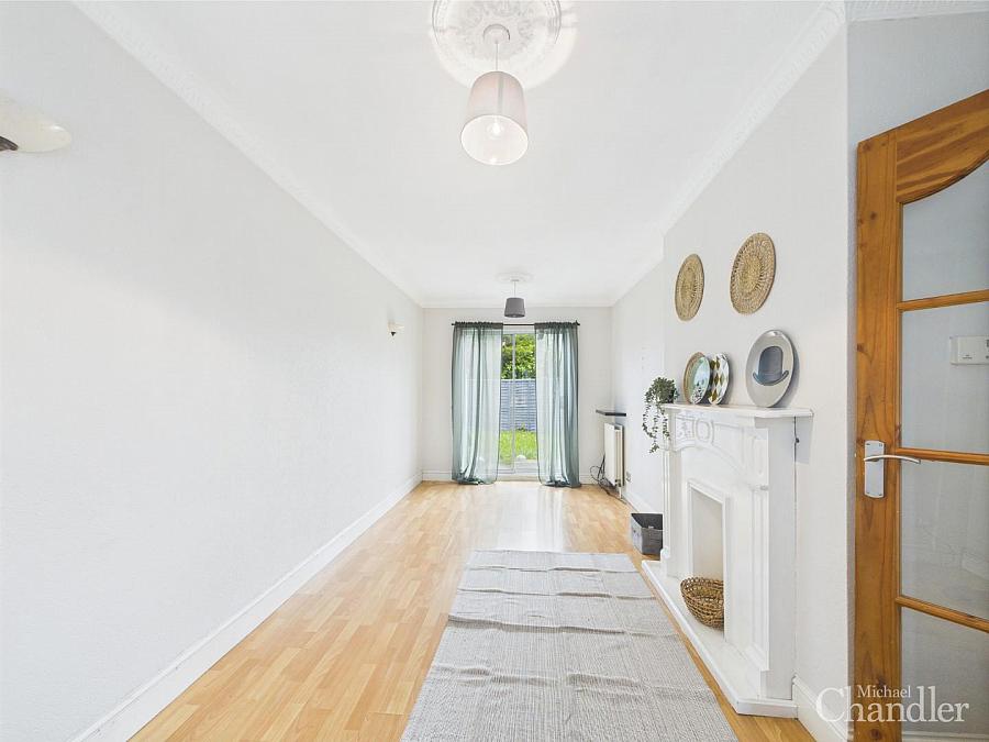 24 Kimona Drive