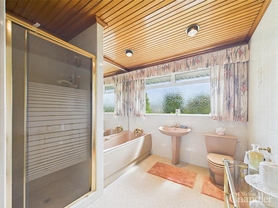 85 Knockbracken Road