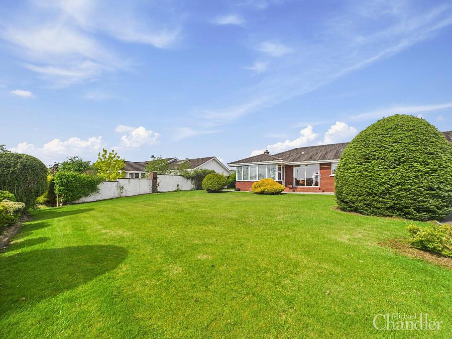 85 Knockbracken Road