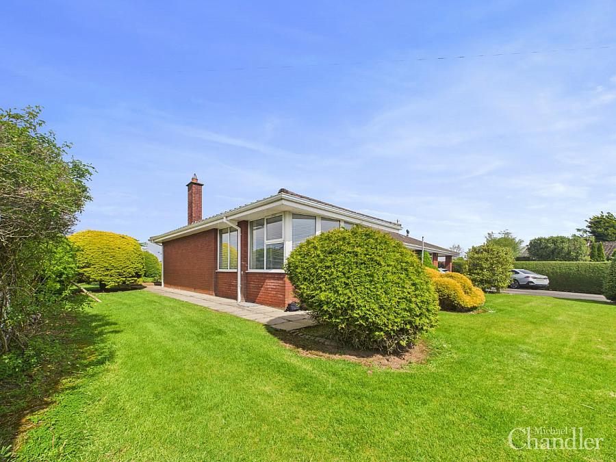 85 Knockbracken Road
