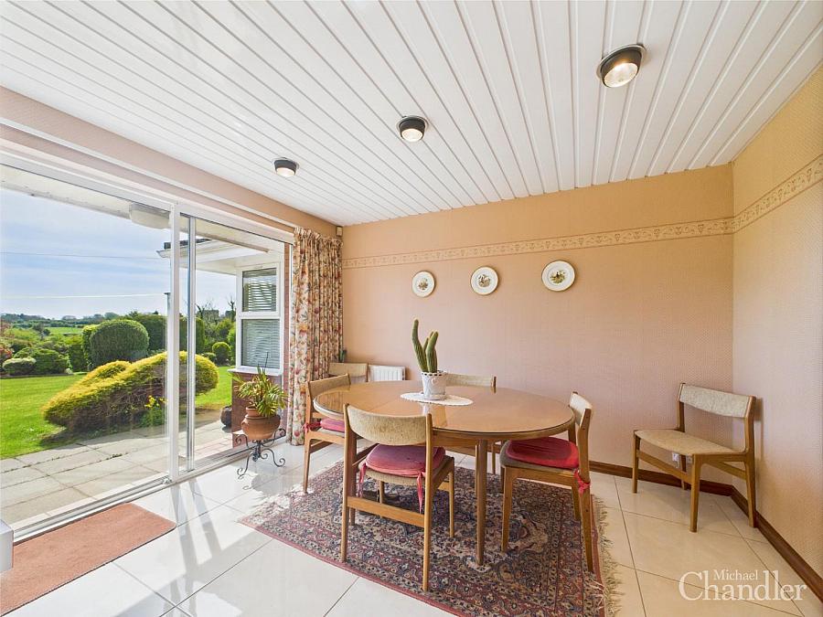 85 Knockbracken Road