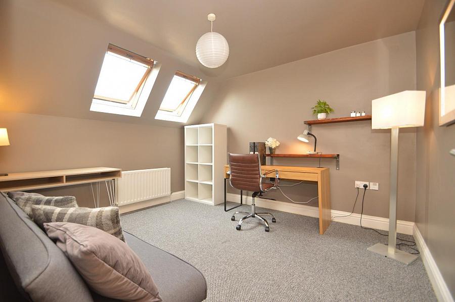 Apt 30 Grafton Court