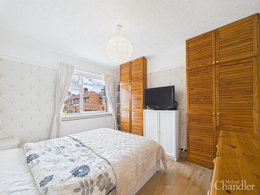 18 Knockbreda Drive