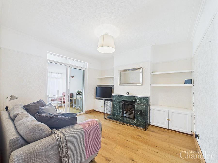 18 Knockbreda Drive
