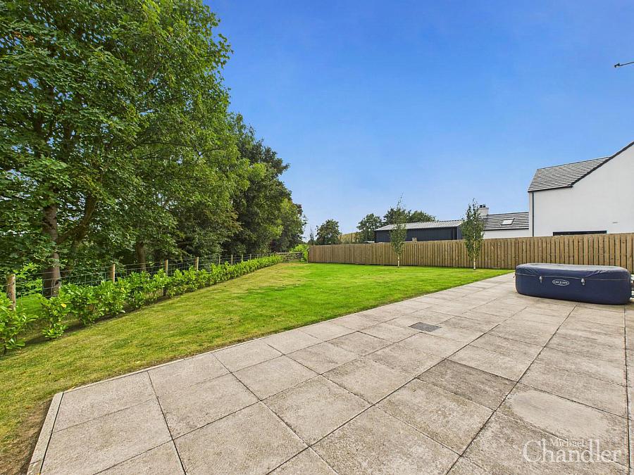330 Comber Road