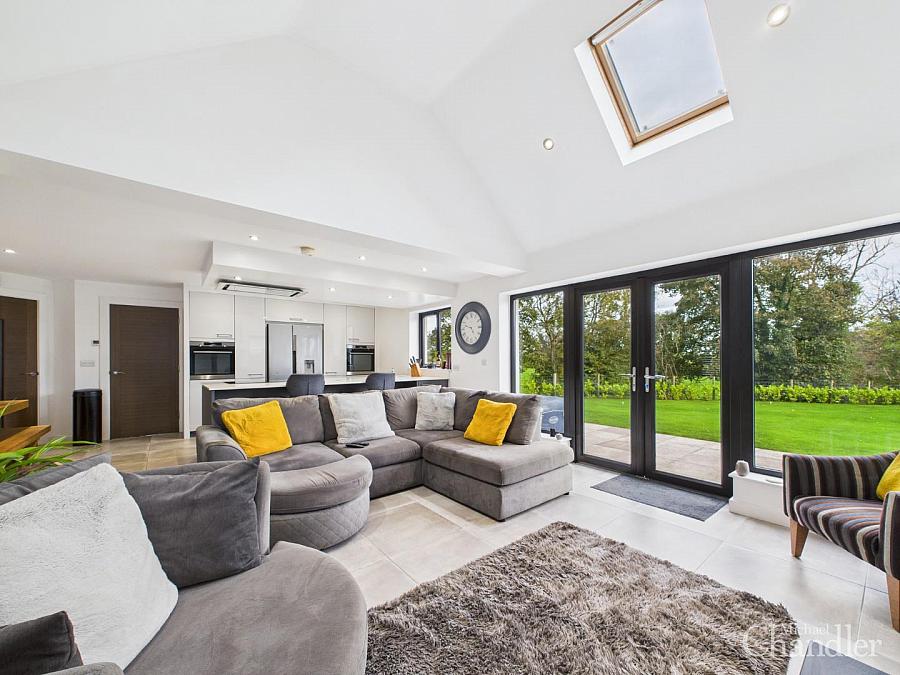 330 Comber Road