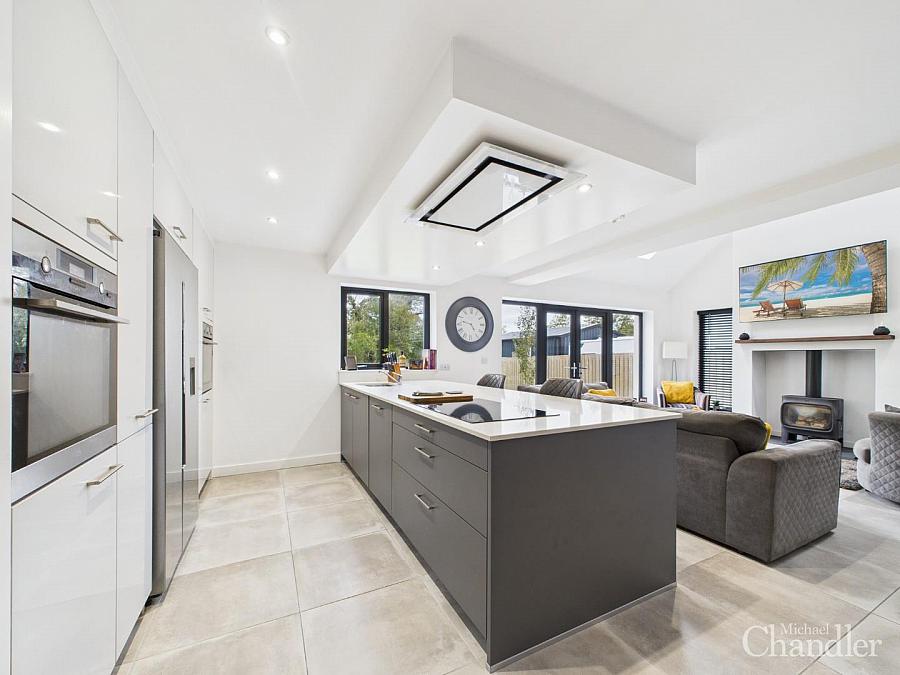 330 Comber Road