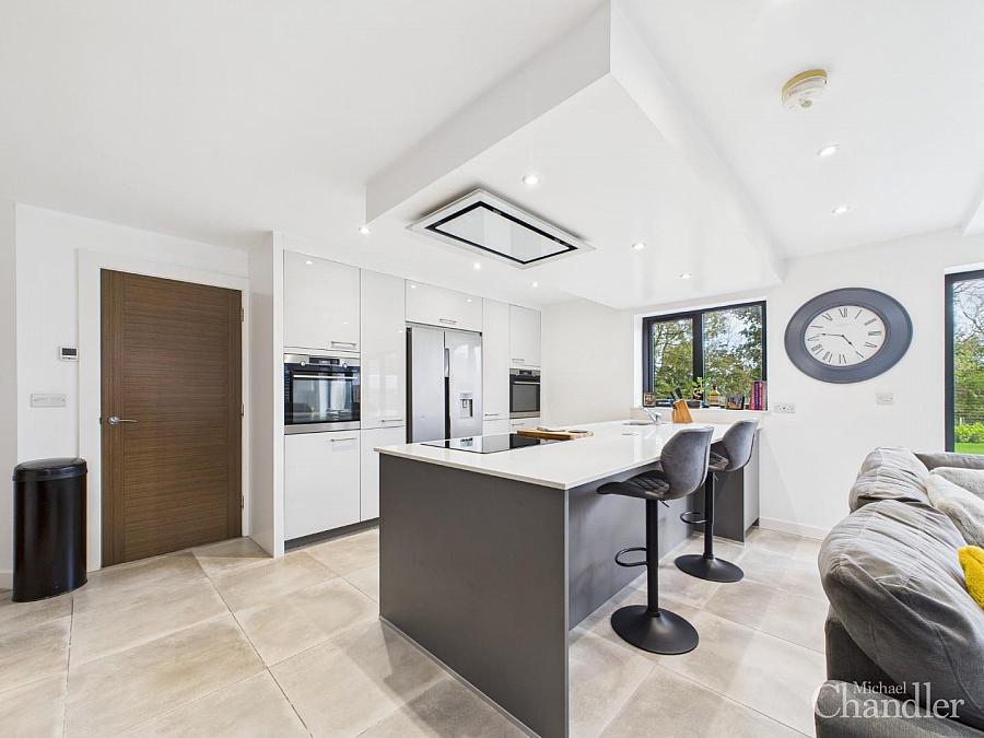 330 Comber Road