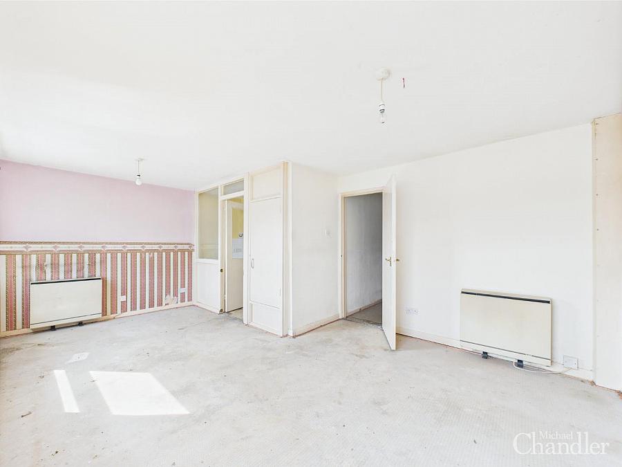 33b Strand Avenue