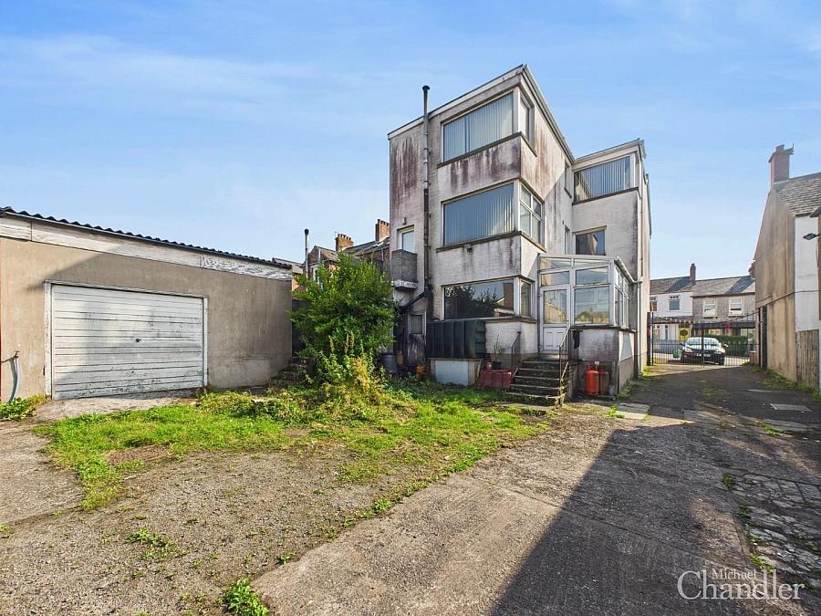 70 Downshire Road