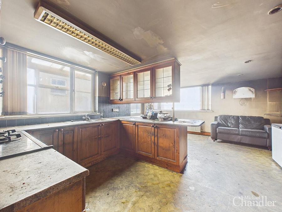 70 Downshire Road