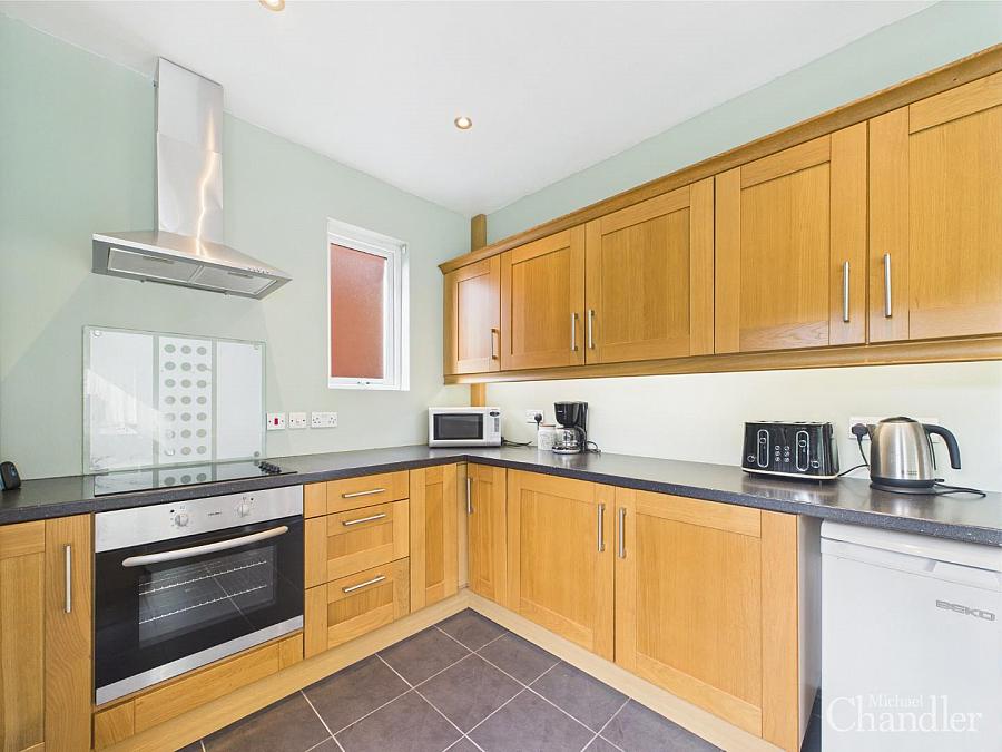 242 Saintfield Road