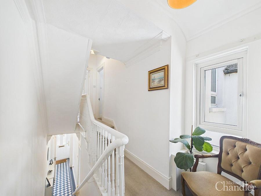 62 Ravenhill Avenue