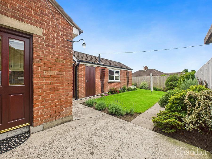 22 Kerrymount Avenue