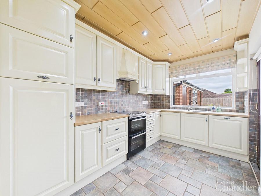 22 Kerrymount Avenue