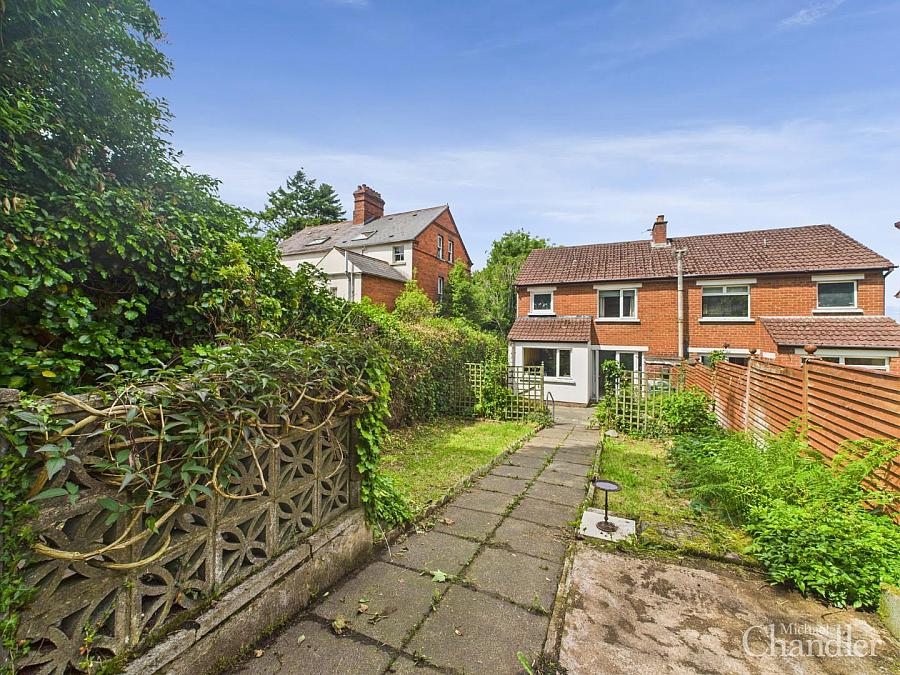 116 Upper Knockbreda Road
