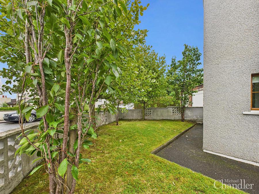 16 Rockland Drive
