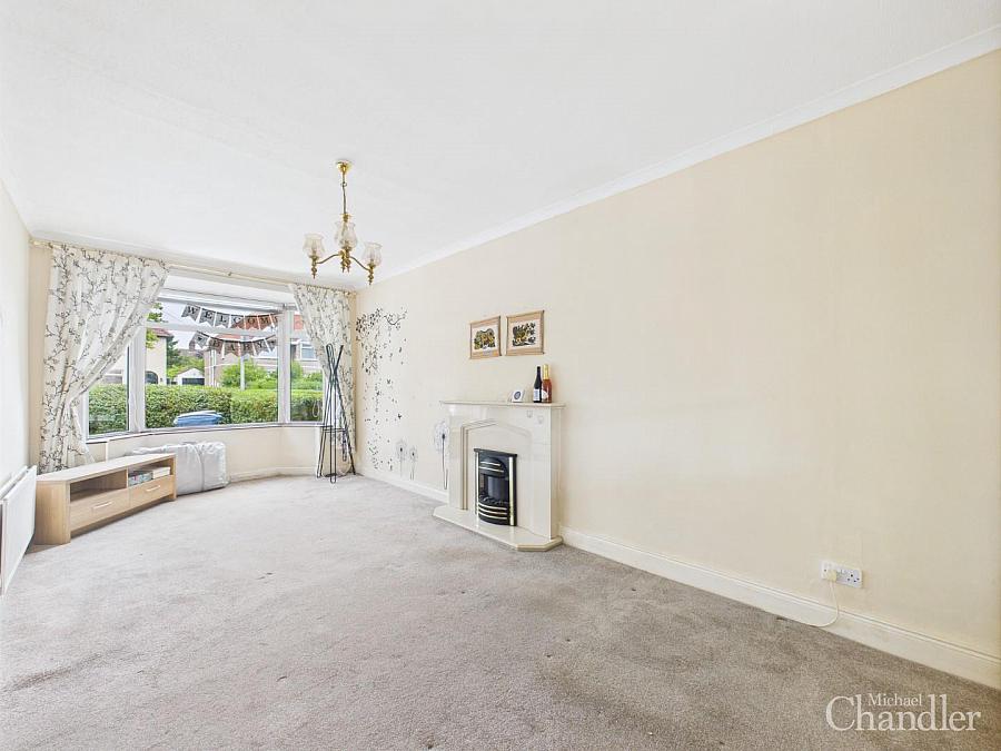 329 Castlereagh Road