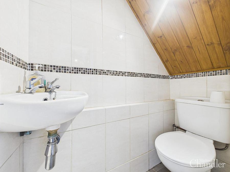 329 Castlereagh Road