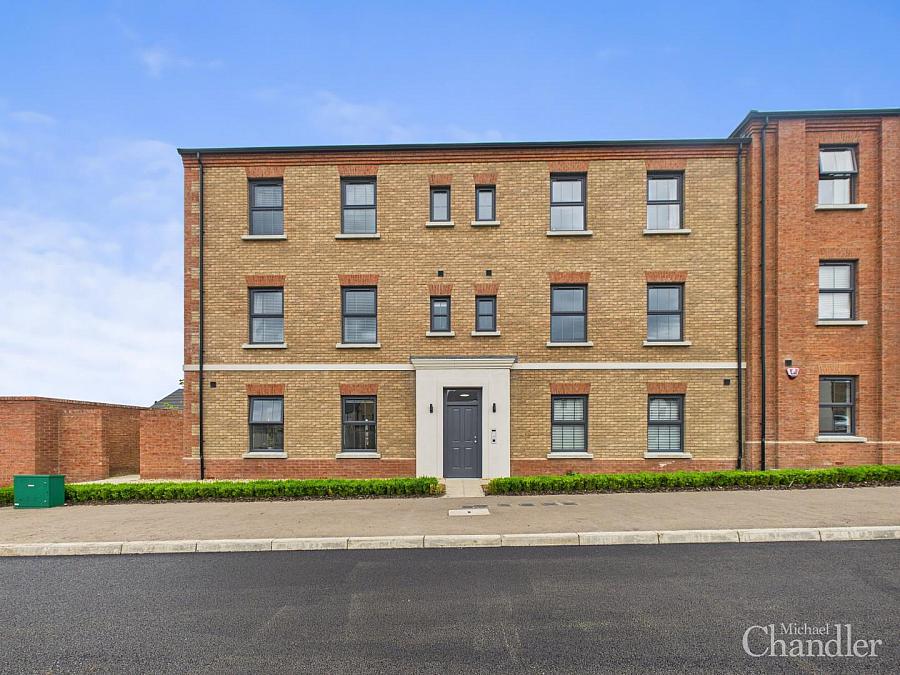 8 Little Enler Green
