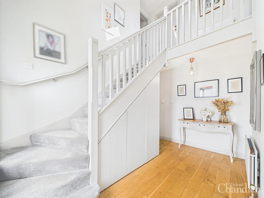 3 Creevy Close