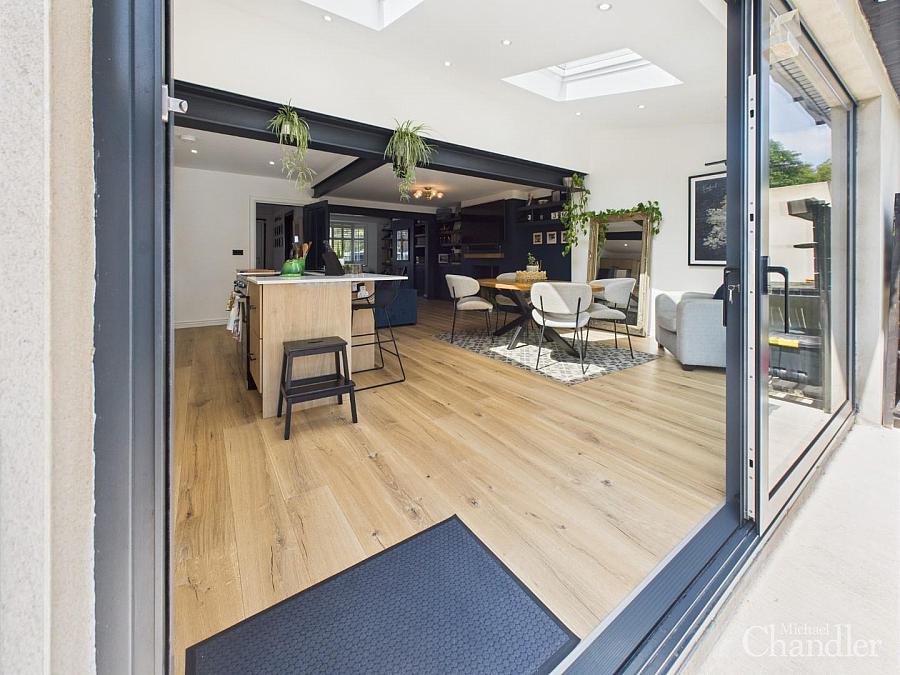 7 Cherryvalley Gardens