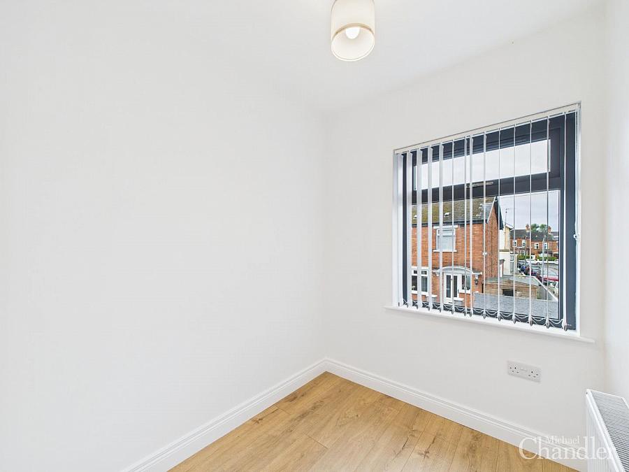 39 Brandon Parade