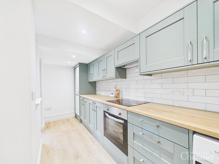 39 Brandon Parade