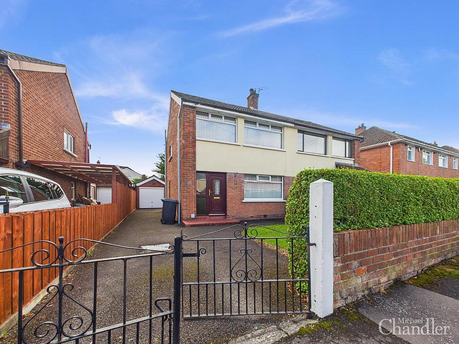 35 Carolhill Drive