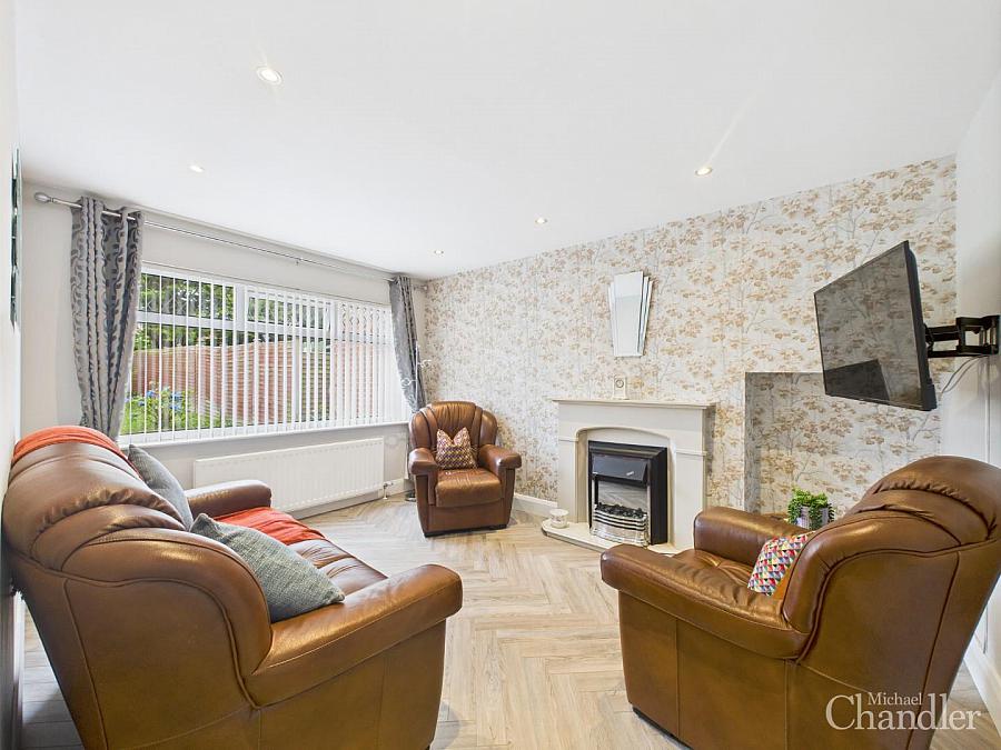 35 Carolhill Drive