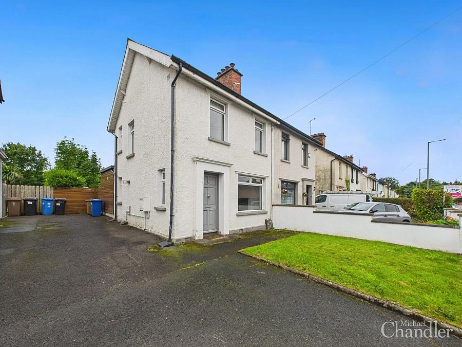 83 Knockbreda Road